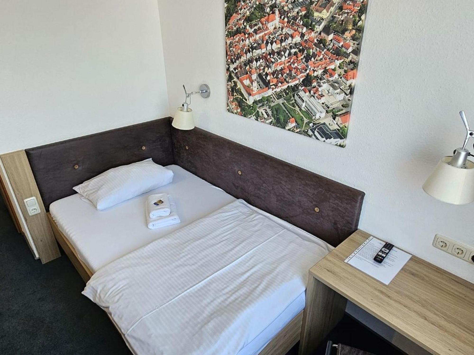 Hotel Hirsch Günzburg Екстериор снимка