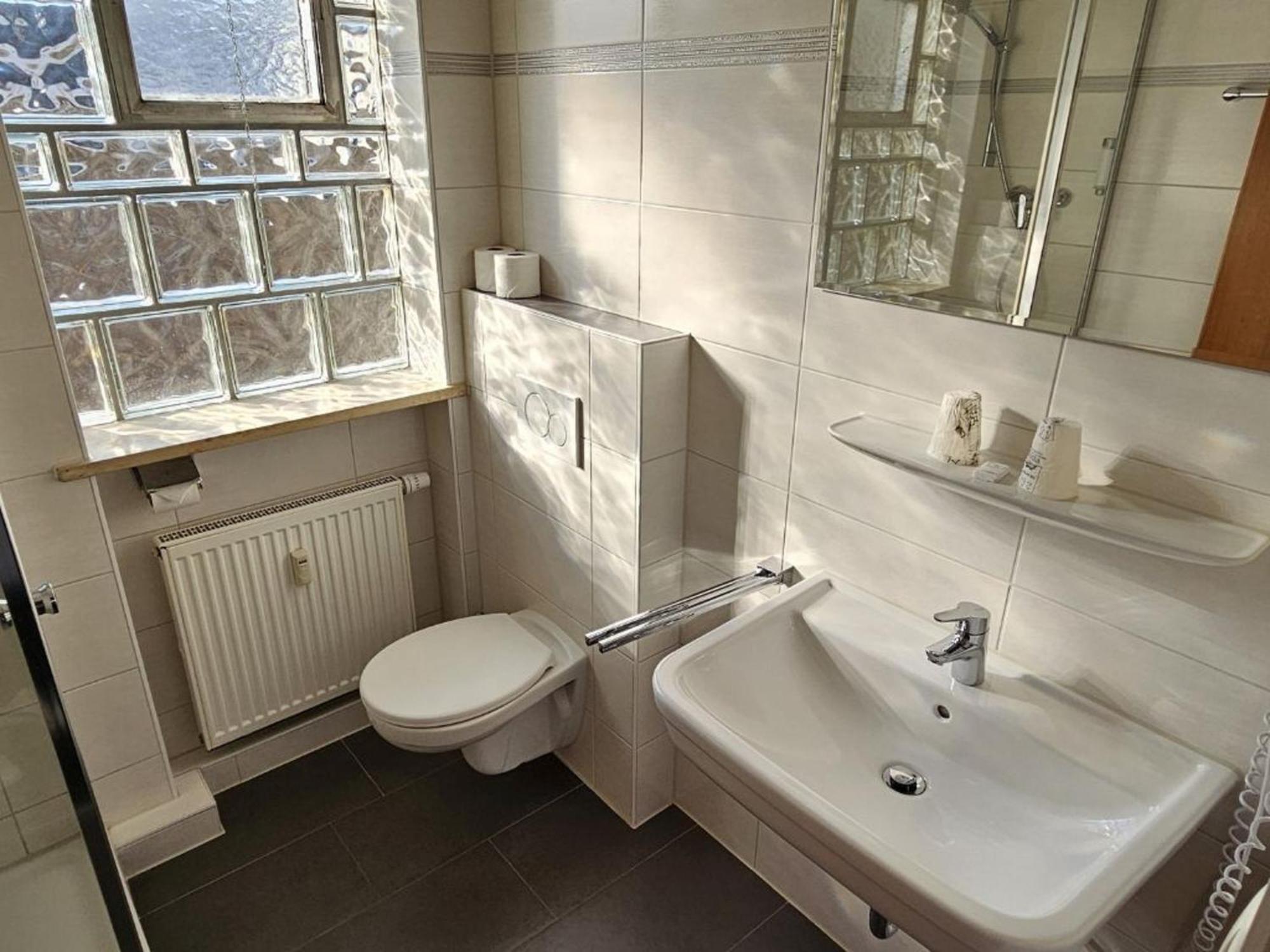 Hotel Hirsch Günzburg Екстериор снимка